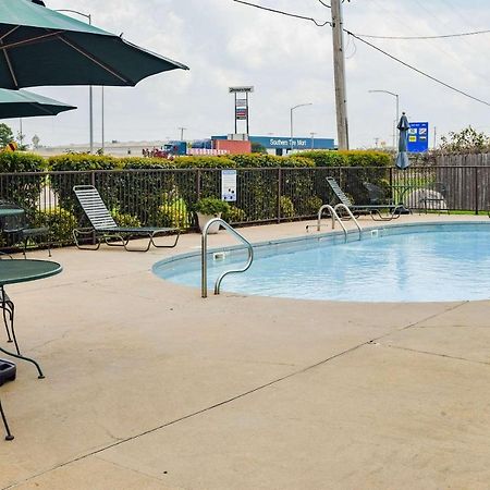 American Inn & Suites West Memphis Exterior photo