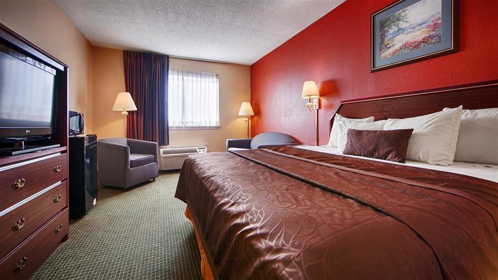 American Inn & Suites West Memphis Room photo